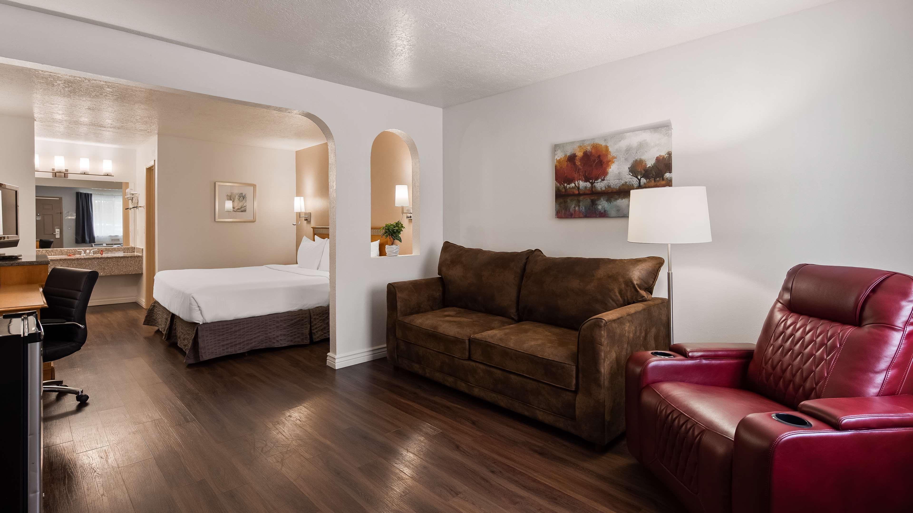 Surestay Plus Hotel By Best Western Albuquerque I-40 Eubank Kültér fotó
