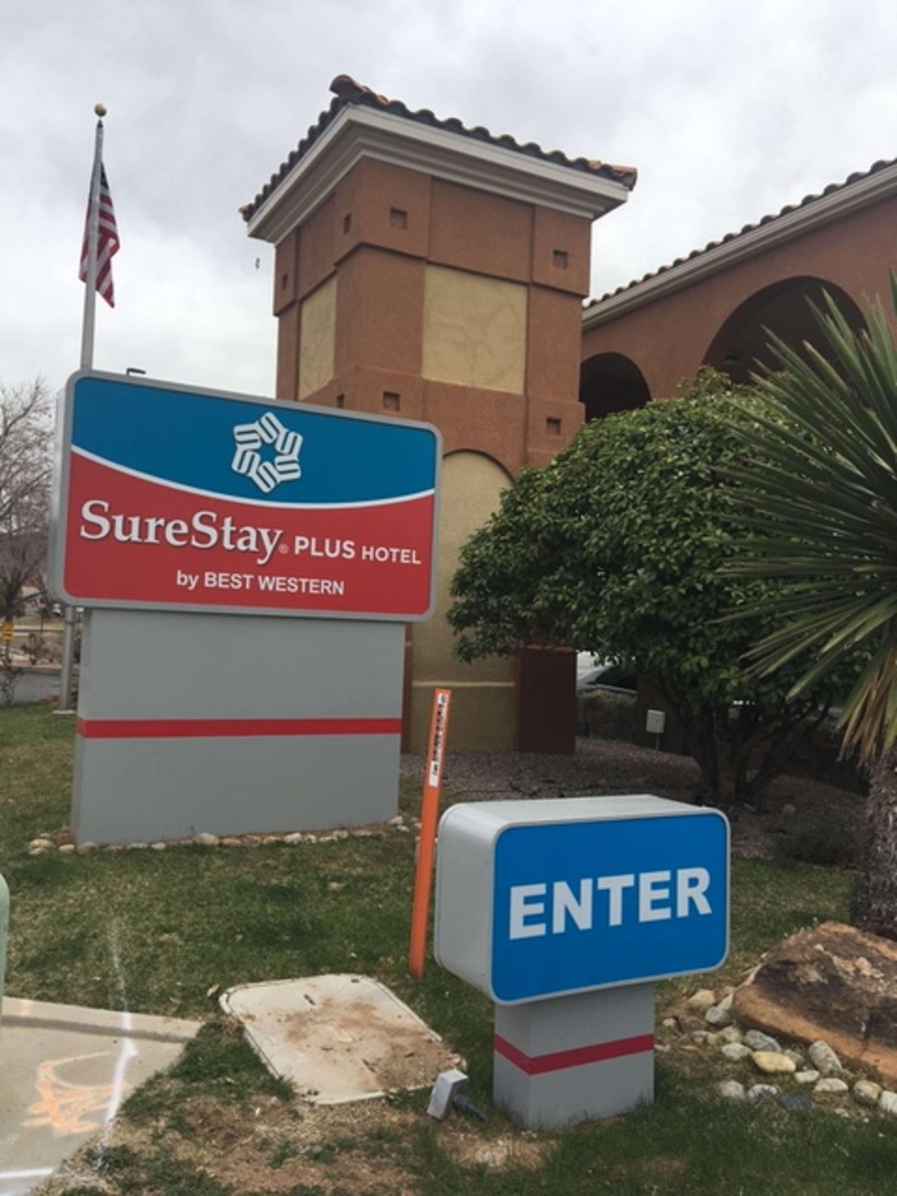 Surestay Plus Hotel By Best Western Albuquerque I-40 Eubank Kültér fotó